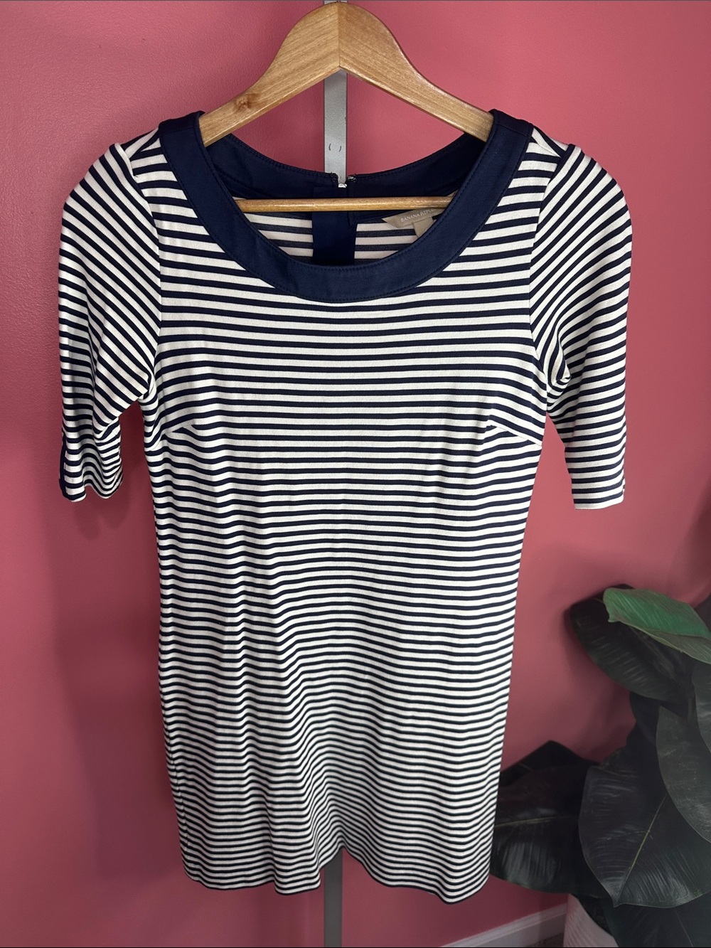 Banana Republic Women’s Navy & White Striped Scoop Neck Dress - Sz. 6